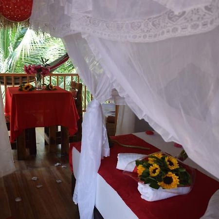 Hotel Bambu Canoa Exteriör bild