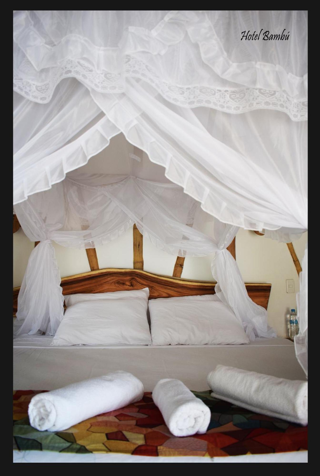 Hotel Bambu Canoa Rum bild