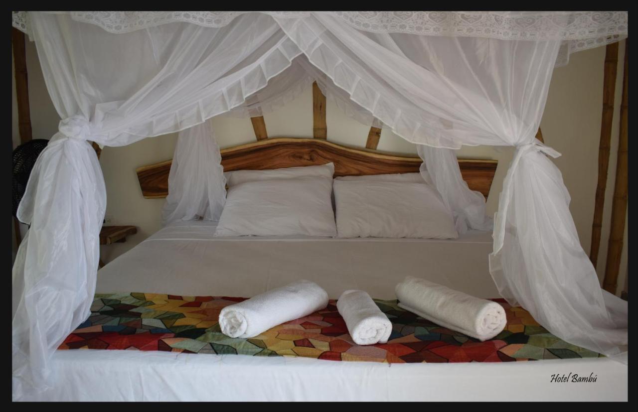 Hotel Bambu Canoa Exteriör bild